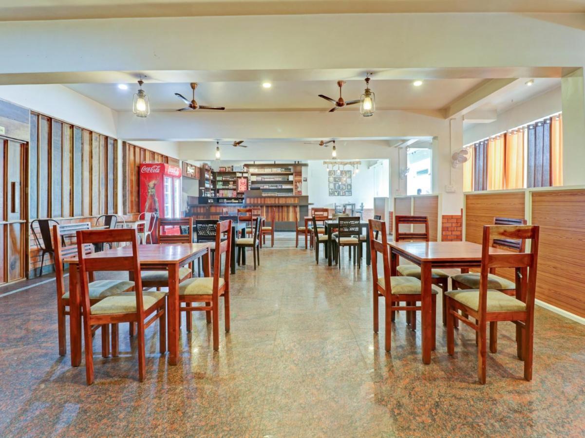 מלון Chikmagalūr Treebo Benaka Residency מראה חיצוני תמונה