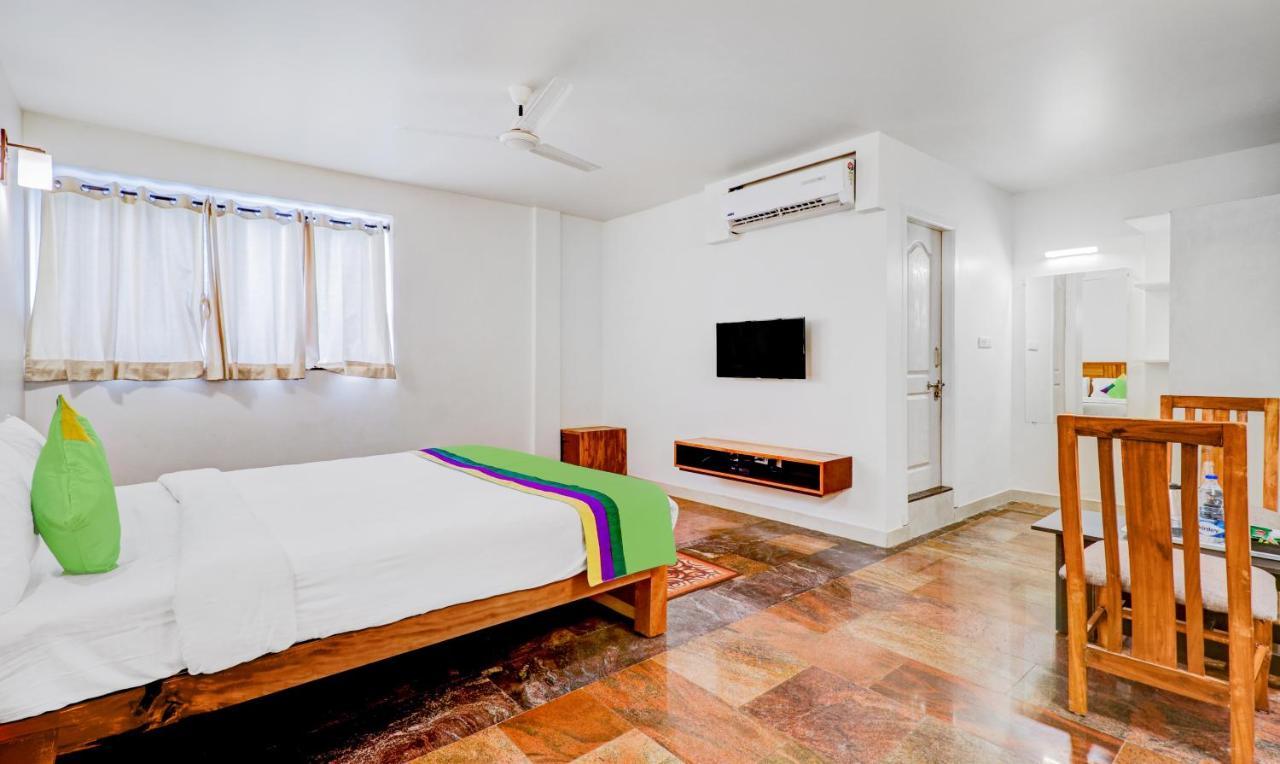 מלון Chikmagalūr Treebo Benaka Residency מראה חיצוני תמונה